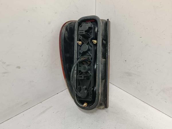 FEU ARRIERE DROIT VW - Vue 2